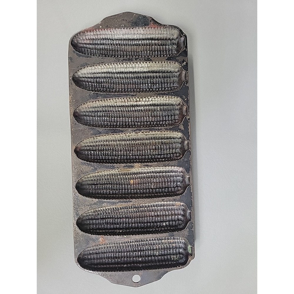 Vintage Griswold No 273 Cast Iron Crispy Corn Bread Stick Pan Erie PA